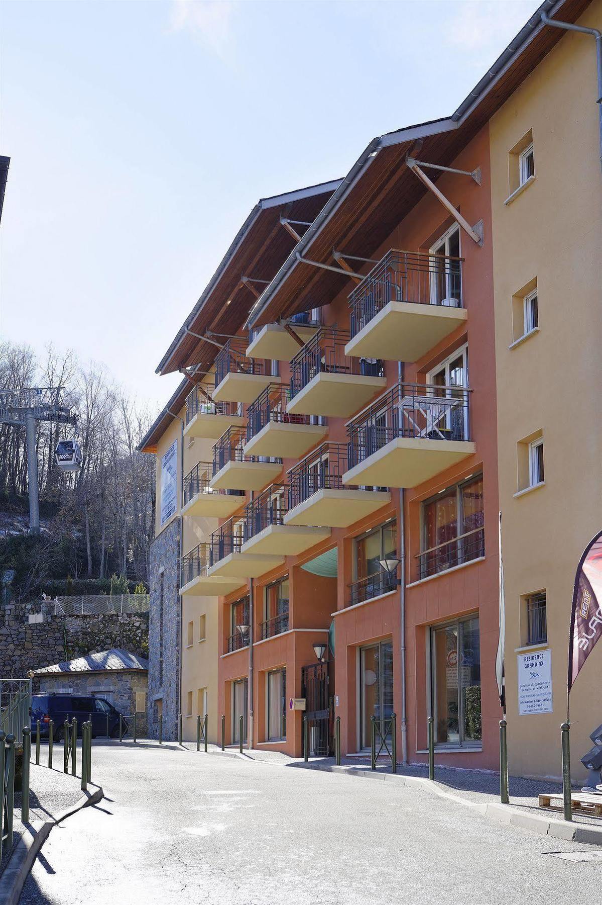 Résidence Néméa Les Grands Ax Ax-les-Thermes Exterior foto