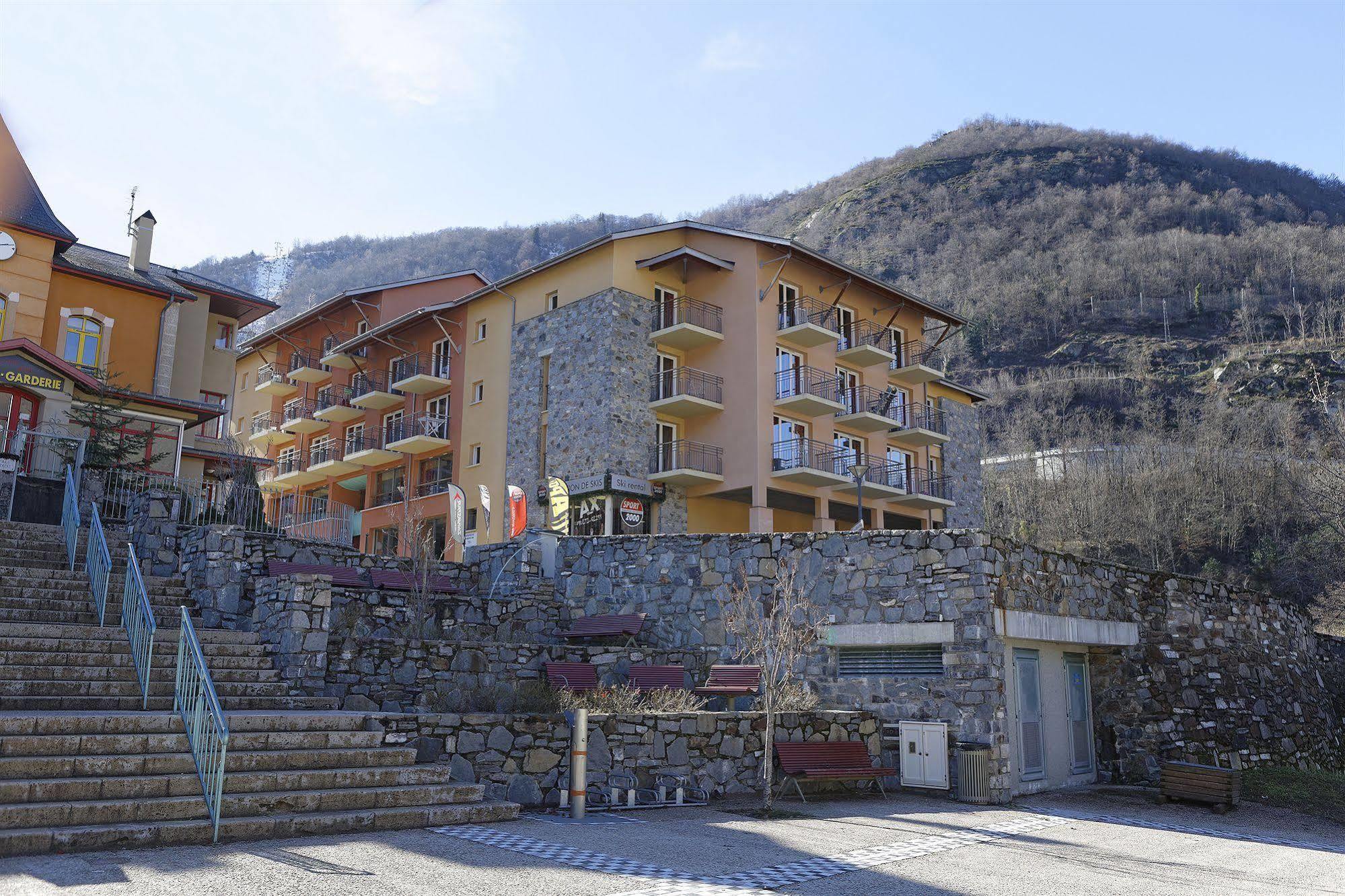 Résidence Néméa Les Grands Ax Ax-les-Thermes Exterior foto